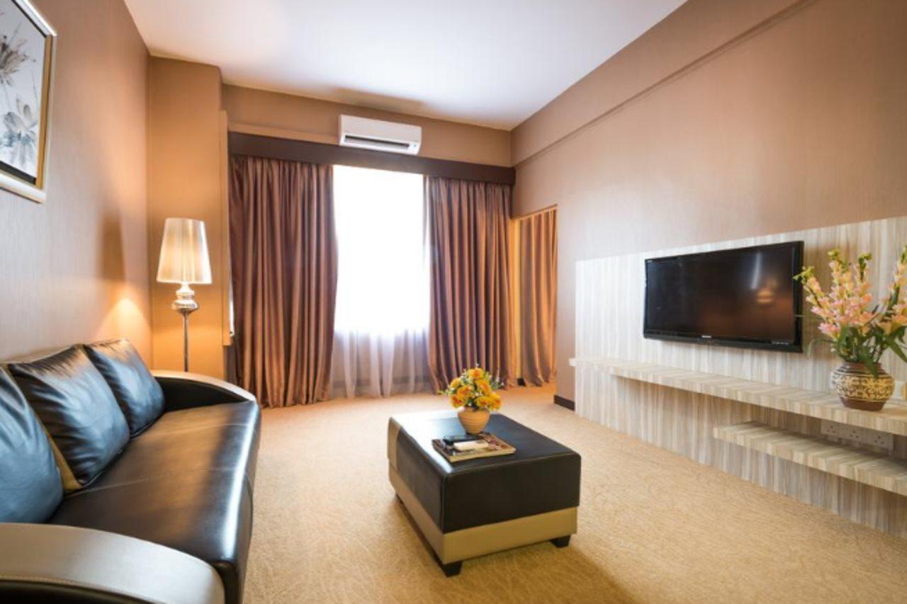Hotel Sentral Melaka @ City Centre Экстерьер фото